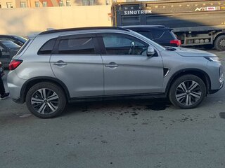 2020 Mitsubishi ASX I Рестайлинг 3, серый, 2100000 рублей, вид 2