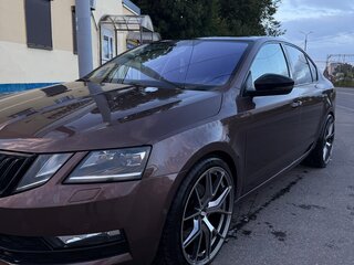 2017 Skoda Octavia III (A7) Рестайлинг, коричневый, 2200000 рублей, вид 1