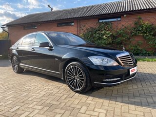 2011 Mercedes-Benz S-Класс 350 Long V (W221) Рестайлинг, чёрный, 2240000 рублей, вид 1