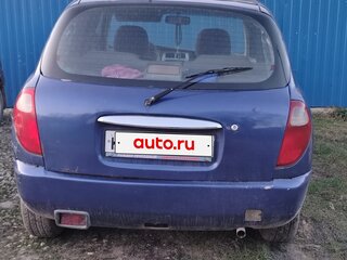 2000 Daihatsu Sirion I (M1), синий, 140000 рублей, вид 3