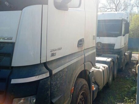 2023 Mercedes-Benz Actros, белый, 7900000 рублей, вид 2