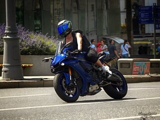 2017 Yamaha YZF-R1, синий, 1600000 рублей, вид 1