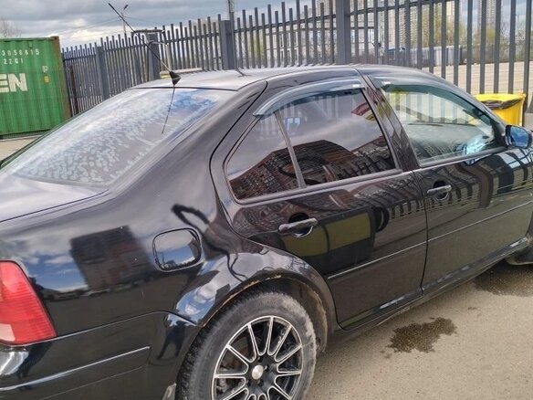 2001 Volkswagen Jetta IV, чёрный, 380000 рублей - вид 1
