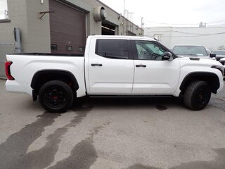 2025 Toyota Tundra CrewMax III, белый, 15500000 рублей, вид 1