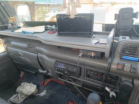 1995 Isuzu Elf (N-series), белый, 1400000 рублей, вид 1