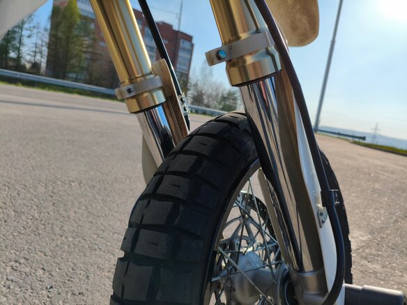 2011 Suzuki DR-Z 400 SM, белый, 490000 рублей - вид 6