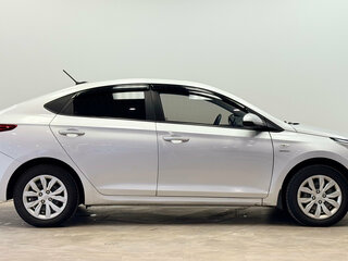 2019 Hyundai Solaris II, серебристый, 1250000 рублей, вид 5