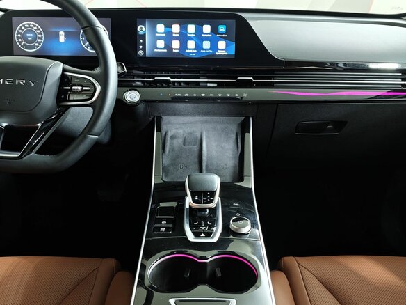 2023 Omoda C5 I, белый, 1795000 рублей - вид 14