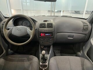 2010 Hyundai Accent ТагАЗ II, серебристый, 349000 рублей, вид 5
