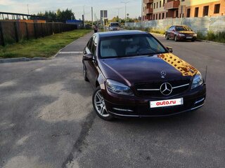 2008 Mercedes-Benz C-Класс 200 III (W204), красный, 750000 рублей, вид 3
