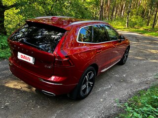 2018 Volvo XC60 II, красный, 3200000 рублей, вид 4