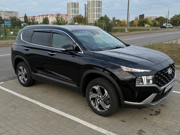 2023 Hyundai Santa Fe IV Рестайлинг, чёрный, 3200000 рублей