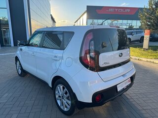 2018 Kia Soul II Рестайлинг, белый, 1229900 рублей, вид 3
