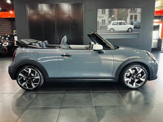 2025 Mini Cabrio Cooper S IV, серый, 6790000 рублей, вид 4