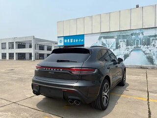 2022 Porsche Macan I Рестайлинг 2, серый, 5959000 рублей, вид 3