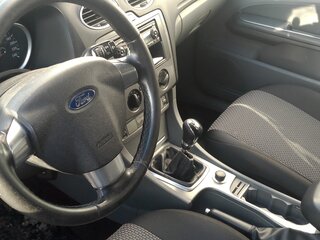 2010 Ford Focus II Рестайлинг, чёрный, 419000 рублей, вид 4