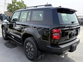 2025 Toyota Land Cruiser Prado 250 Series, чёрный, 10100000 рублей, вид 2