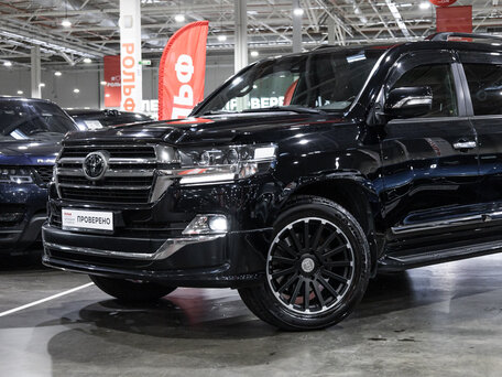 2019 Toyota Land Cruiser 200 Series Рестайлинг 2, чёрный, 7907264 рублей, вид 2