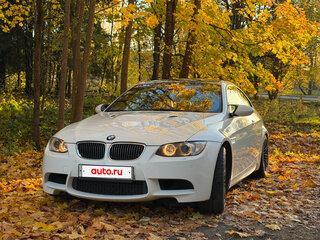 2008 BMW M3 Euro-4 IV (E90), белый, 3900000 рублей, вид 3