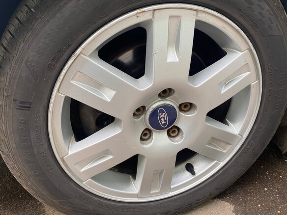 2010 Ford Focus II Рестайлинг, белый, 650000 рублей - вид 14