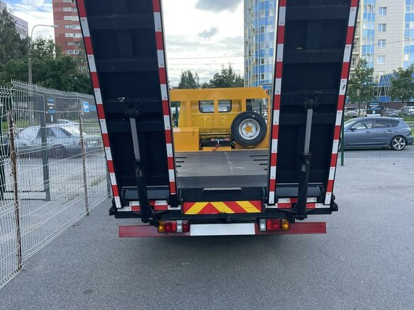 2025 Isuzu Elf (N-series), жёлтый, 3800000 рублей - вид 13