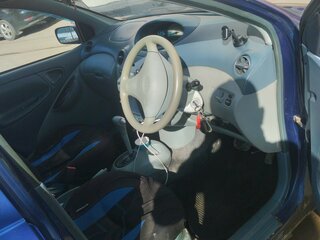 2000 Toyota Vitz I (P10), синий, 185000 рублей, вид 5