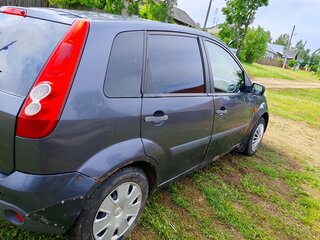 2007 Ford Fiesta Mk5, серый, 270000 рублей, вид 3