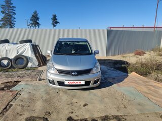 2010 Nissan Tiida I, серебристый, 600000 рублей, вид 1