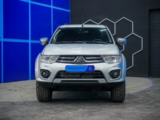 2014 Mitsubishi Pajero Sport II Рестайлинг, серебристый, 1680000 рублей, вид 4