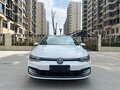 2023 Volkswagen Golf VIII, белый - вид 1
