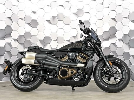 2021 Harley-Davidson Sportster S, чёрный, 1399000 рублей, вид 3