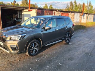 2019 Subaru Forester MHEV V, серый, 2650000 рублей, вид 2