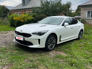 2019 Kia Stinger I, белый, 2780000 рублей, вид 1