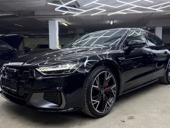 2026 Audi A7 L 45 TFSI II (4K), чёрный, 6300000 рублей - вид 4