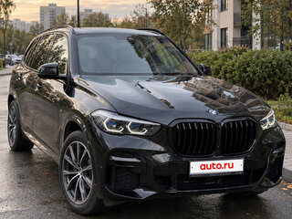 2022 BMW X5 40i IV (G05/G18), чёрный, 9490000 рублей, вид 1