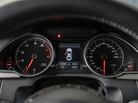 2014 Audi A5 I (8T) Рестайлинг, красный - вид 21