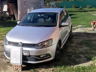 2017 Volkswagen Polo V Рестайлинг, серебристый, 1130000 рублей, вид 4