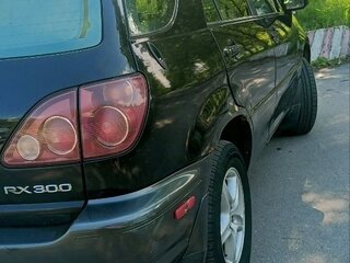 1998 Lexus RX 300 I, чёрный, 650000 рублей, вид 4
