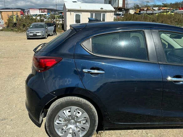 2019 Mazda 2 III (DJ) Рестайлинг, синий, 1250000 рублей - вид 2