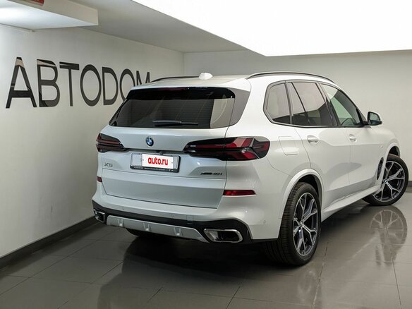 2025 BMW X5 40i IV (G05/G18) Рестайлинг, белый, 15350000 рублей - вид 1