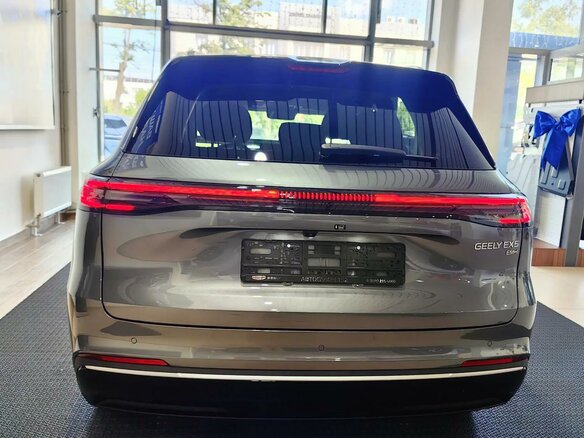 2026 Geely EX5 Гибрид EM-i, серый - вид 8