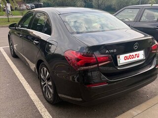 2020 Mercedes-Benz A-Класс 180 IV (W177), чёрный, 2060000 рублей, вид 3