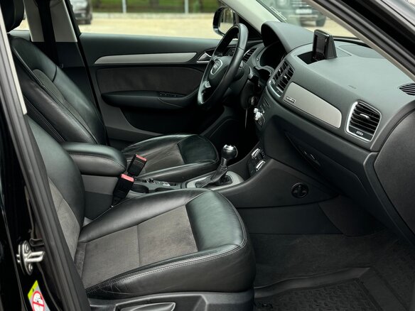 2014 Audi Q3 I (8U), чёрный - вид 17