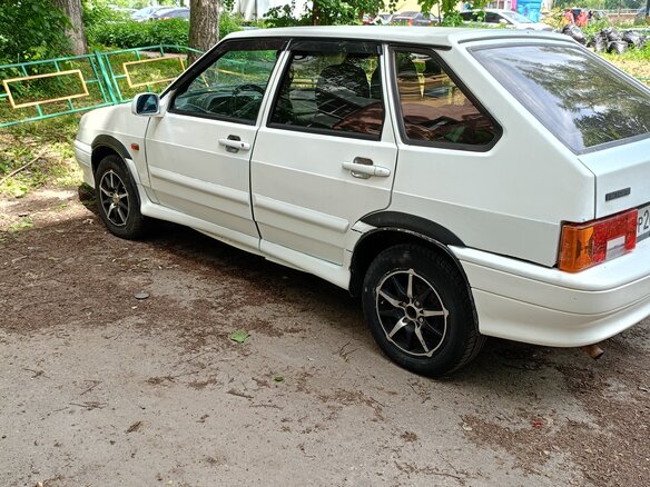 2004 Lada (ВАЗ) 2114, белый, 135000 рублей - вид 2