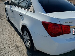 2011 Chevrolet Cruze I, белый, 649000 рублей, вид 2