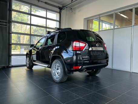 2014 Nissan Terrano III (D10), чёрный, 1000000 рублей, вид 4