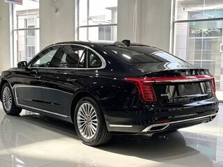 2024 Hongqi H5 II, чёрный, 2900226 рублей, вид 4