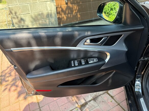 2018 Genesis G70 I, чёрный, 1889000 рублей - вид 18