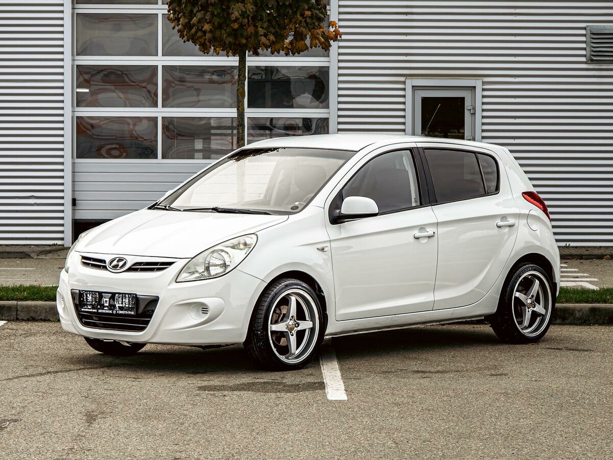 Открыть фотографии: Hyundai i20 I