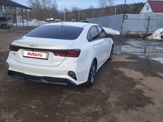 2021 Kia K3 II, белый, 2340000 рублей, вид 4